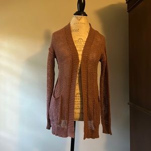 Women’s sweater size small, mauve